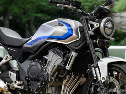 復活のホンダ『CB400スーパーフォア』販売快調、約2週間で2700台を受注…一番人気カラーは「ウルフシルバー」