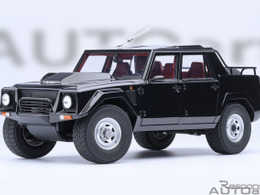 精密モデルカーのオートアート、ランボルギーニSUVの原点『LM002』を1/18モデル化…フル開閉ギミックと車体裏まで忠実再現