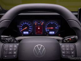 レトロ表示めっちゃ刺さる…電動版VW『ティグアン』発表にSNSで反響！ 最大の注目はインテリア