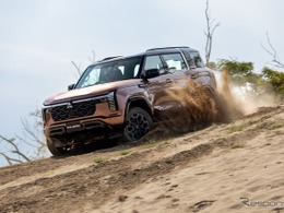 三菱『パジェロ』新型、鳥取砂丘の月面実証フィールド「ルナテラス」で走行試験