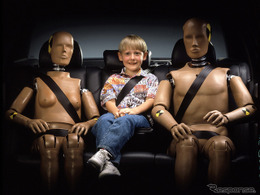 【岩貞るみこの人道車医】「大人用シートベルト着用では、安全につながらない」が語る本当の意味 画像