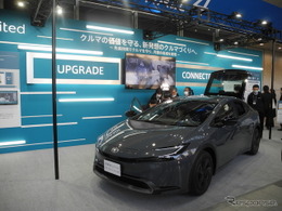 KINTOがサブスク用の新型『プリウス』を初公開、4つの新サービスを強調…東京オートサロン2023