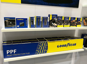 グッドイヤーのPPF、スプレー塗装ロボット、各種タイヤ、大型向けなど中国企業が驚きの商材を多数出展【IAAE2025】 画像