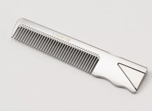 高級車の輝きを髪に、特殊な樹脂めっき加工で摩擦低減…広島の自動車部品メーカーが「プラチナモノコーム」発売 画像