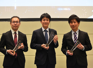 自動車業界のプロが選ぶ『いいクルマアワード2026』、グランプリにアルファード…リスペクトにGT-R、イノーベーションはbZ4Xが受賞 画像