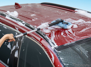 花粉・黄砂対策に特化した「洗車スポンジ」、モップタイプとミトンタイプの2種類を発売 画像