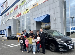 ネクステージ、FC刈谷の児童クラブに日産セレナ寄贈…子どもの送迎環境を改善 画像