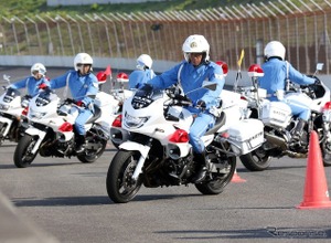 モビリティリゾートもてぎに重機・パトカー・レース車両が集結　ゴールデンウィーク企画 画像