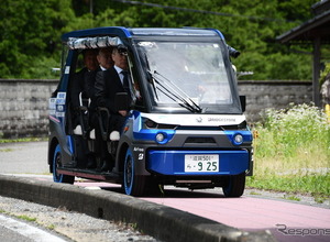 ブリヂストンの空気不要タイヤ「AirFree」…全国初の社会実装へ、東近江市の自動運転車両に採用 画像