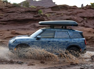 MINI『カントリーマン』にオフロード仕様、プロトタイプの写真公開…デビューは10月 画像