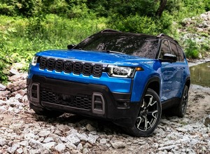 ジープ『チェロキー』新型、2モーターハイブリッド駆動モジュール搭載…アイシンやデンソーが開発　 画像