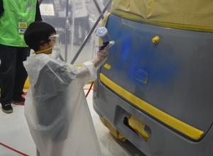 実車の塗装や重機の整備体験に子供たちも大興奮！「ジュニアメカニック2026 in 東北」が夢メッセみやぎで開幕 画像