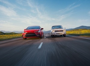 トヨタ『カローラ』、誕生60周年記念車を米国2500台限定発売へ…専用レッドを初設定 画像