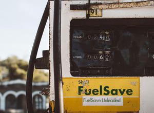 【意識調査】「ガソリン価格の変動」で「クルマの利用回数」は変わるのか？ 画像