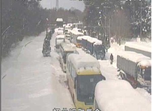 大雪注意！「不要不急の外出は控えて」国土交通省が緊急発表…24時間体制で対応 画像