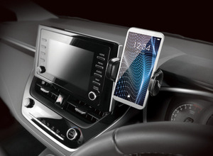 純正ディスプレイオーディオ周りを有効活用、幅広い車種に対応する「スマートフォンホルダー」2機種 画像