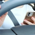 「ながらスマホ」の死傷事故、上半期、自動車・自転車ともに過去最多［新聞ウォッチ］ 画像