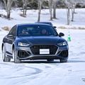 北海道の氷上をアウディで走れる「Audi Snow Park」