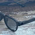 ヘッドライトを再利用した「サングラス」、トヨタカローラ香川が発売 画像