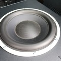 サブウーファーユニットにはスキャンスピークのシルバー26をチョイス。サウンド面での統一感にもこだわった。