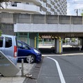 制限高さ1.8m、京浜急行・八丁畷付近の低いガード