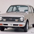 振動低減のために初めてバランサーが用いられた軽自動車のホンダ・ライフ360（1971年）