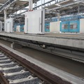 新宿線下り線（奥が所沢方面）