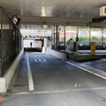 総武線・千駄ケ谷～代々木間の大通ガード。手前頭上は首都高速