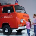ポルシェ博物館の緊急車両をテーマにした無料の子供向け夏季プログラム「Porsche 4Kids」