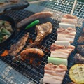 地元の新鮮な食材をふんだんに使用したBBQディナー