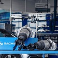 ZF「ザックス」のエアサスを、アフターマーケットに投入…ポルシェ『カイエン』やアウディ『Q7』に対応 画像