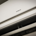 日立、国内「白物」家電の売却検討、IT・インフラ関連などに集中へ［新聞ウォッチ］ 画像
