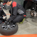 塗装体験が大人気！　自動車整備体験イベント「ジュニアメカニック2025@福岡」
