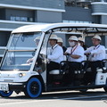 ヤマハ製のゴルフカートをベースとしたグリーンスローモビリティ