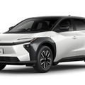 トヨタ『bZ4X』改良新型（参考）
