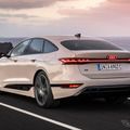 アウディ A6スポーツバックe-tron