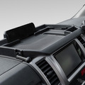 ハイエース200系専用「ダッシュボードトレイ」が登場…スマホスタンド＆小物収納一体型 画像