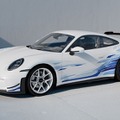 ポルシェ・911 GT3、江戸切子・藍染を融合した日本限定30台「アルティザンエディション」5357万円 画像