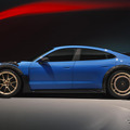 ポルシェ「タイカン・ターボGT（バイザッハ・パッケージ）」の「マンタイ・キット」装着車