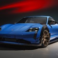 ポルシェ「タイカン・ターボGT（バイザッハ・パッケージ）」の「マンタイ・キット」装着車