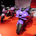 クロミラッピングのホンダ CB750 ホーネットとCBR1000RR-R FIREBLADE（鈴鹿8耐2026）