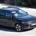 ボルボ XC40 改良新型の開発車両