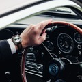 「トップタイムB01 クロノグラフ 41 トリビュート トゥ Aston Martin DB5」