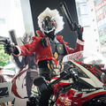 『ゼンレスゾーンゼロ』の人気キャラ「ビリー・キッド」とコラボ仕様のヤマハ『XSR900 GP』
