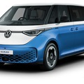 VWの電動ミニバン『ID. Buzz』、日本導入1周年記念車は70台限定…979万7000円から 画像