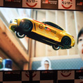 スペシャルムービーにはお馴染みのあの人の姿も…