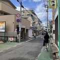 道路標識や道路標示で最高速度が指定されている場合は、その指定速度が優先される