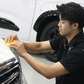 八光自動車BTCで、ボディコーティングやPPF施工を担当している久野氏