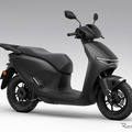 ホンダ CUV e:（マットガンパウダーブラックメタリック）