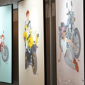 「イラストレーターが描く YAMAHAバイクのあるスタイル展」がYamaha E-Ride Baseで開催
